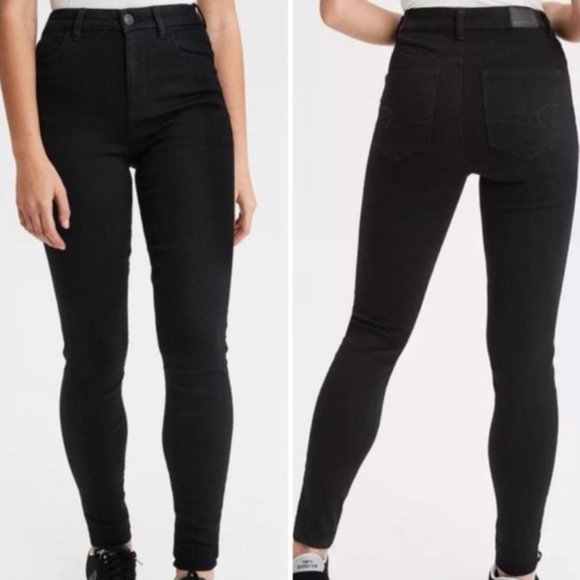 American Eagle Outfitters Denim - American Eagle Super Hi-Rise Jeggings Black Size 6